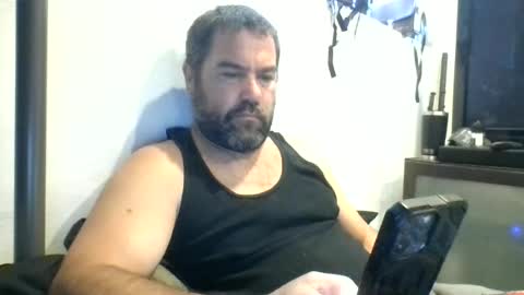 Snapshot of mayoramx chatting on 06/14/26, 03:03 Dad bod 43 online show from 06/14/26, 03:03