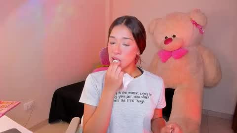 may online show from 11/04/25, 09:58