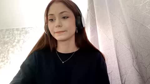 Snapshot of mayspagnolia chatting on 03/01/26, 12:29 olivia online show from 03/01/26, 12:29