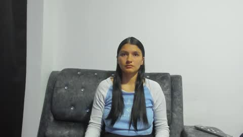 Snapshot of mayte_sexy3 chatting on 10/09/25, 10:41 Mayte  online show from 10/09/25, 10:41