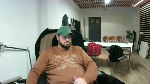 Snapshot of maythe4bwu chatting on 01/07/25, 11:16 maythe4bwu online show from 01/07/25, 11:16