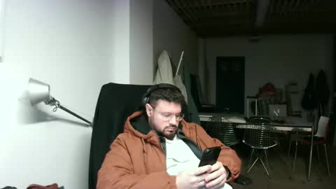 Snapshot of maythe4bwu chatting on 01/25/25, 06:57 maythe4bwu online show from 01/25/25, 06:57