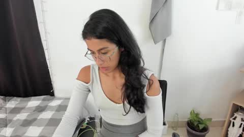 mazikeen_18 online show from 03/07/25, 04:00