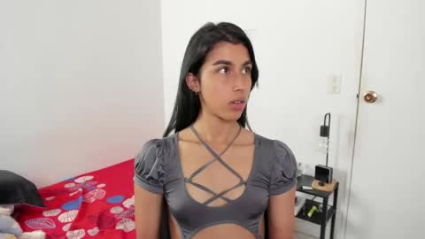Snapshot of mazikeen_18 chatting on 05/07/26, 01:49 mazikeen_18 online show from 05/07/26, 01:49