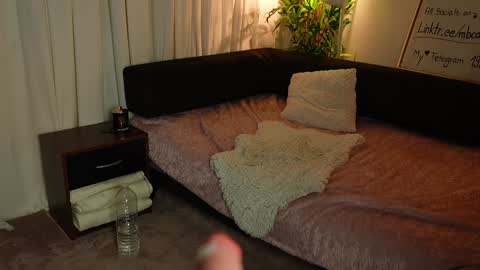 Anna       IG mbca anna  online show from 01/26/25, 11:39