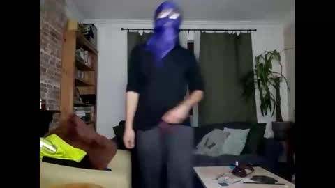 mccock16cm online show from 02/03/25, 12:04