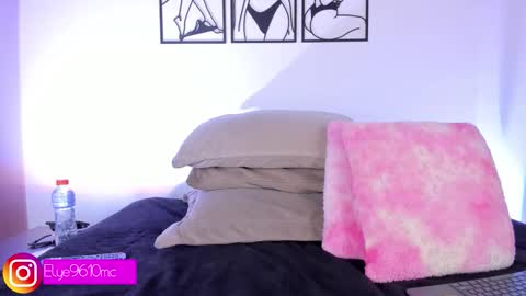 Ellie online show from 01/15/26, 08:56