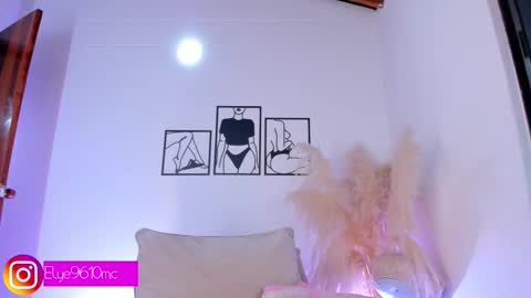 Ellie online show from 03/29/26, 04:34