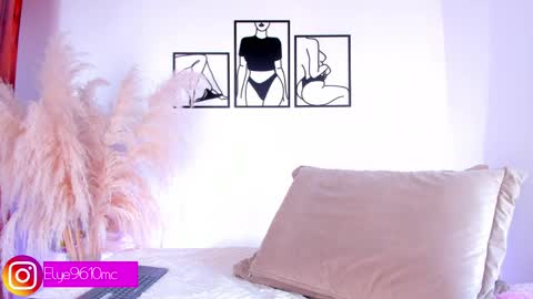 Ellie online show from 04/14/26, 10:05