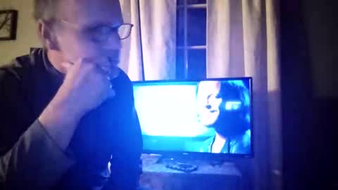 mcfly1973 online show from 10/17/25, 05:21