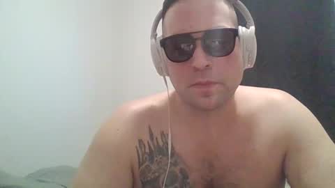 McFly online show from 02/07/26, 03:05