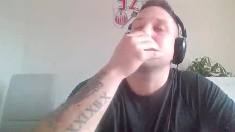 McFly online show from 02/08/26, 05:27