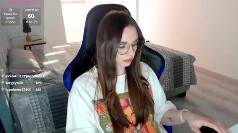 Snapshot of mcfly_11 chatting on 02/09/25, 08:11 mcfly_11 online show from 02/09/25, 08:11