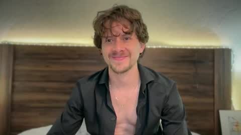 mcklister online show from 03/01/26, 01:57