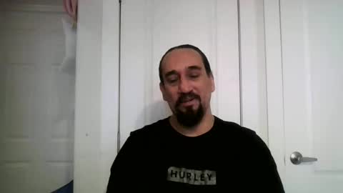 mclovins77 online show from 04/28/26, 07:30