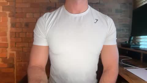 mcr8080 online show from 04/13/26, 05:35