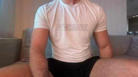 Snapshot of mcr8080 chatting on 05/16/26, 05:26 mcr8080 online show from 05/16/26, 05:26