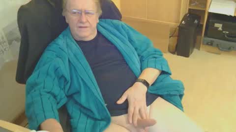 mcswis6 online show from 04/01/26, 04:24