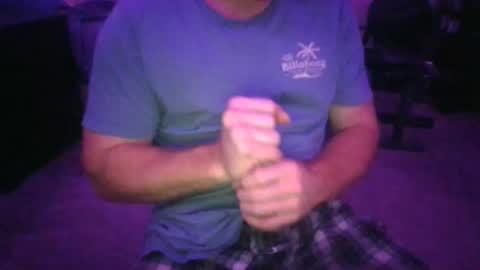 Snapshot of md3211 chatting on 10/13/25, 05:51 md3211 online show from 10/13/25, 05:51