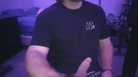 Snapshot of md3211 chatting on 10/16/25, 08:04 md3211 online show from 10/16/25, 08:04