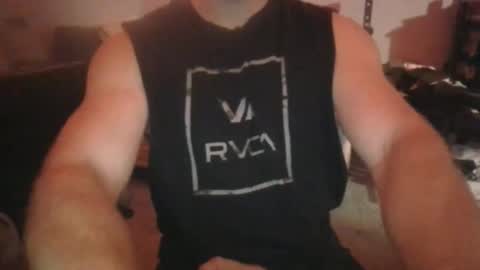 Snapshot of md3211 chatting on 10/25/25, 04:20 md3211 online show from 10/25/25, 04:20