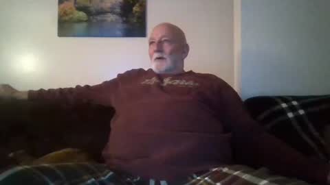 mdane99 online show from 12/22/24, 04:06