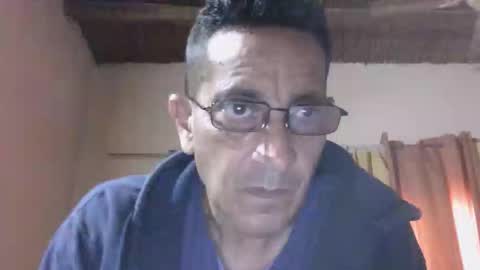 alejandro online show from 10/05/25, 01:31
