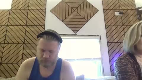 me2283 online show from 05/21/26, 03:08