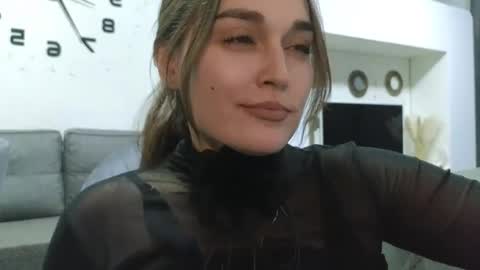 Melissa online show from 12/21/24, 05:36