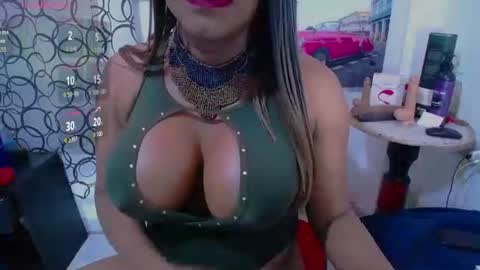 Snapshot of meaganbronx chatting on 01/14/26, 05:51 meagan online show from 01/14/26, 05:51