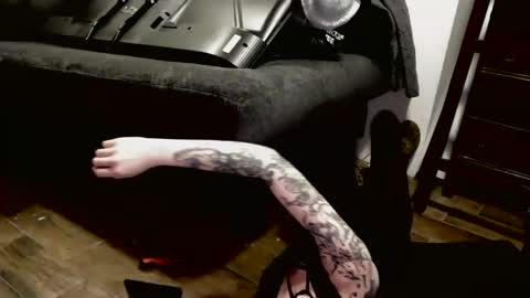 Snapshot of meateater7455 chatting on 11/25/25, 03:06 meateater7455 online show from 11/25/25, 03:06