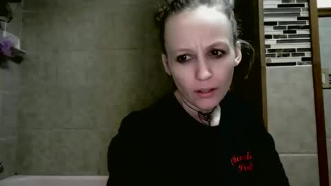 Snapshot of meateater7455 chatting on 02/15/26, 04:09 meateater7455 online show from 02/15/26, 04:09