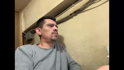 Snapshot of mecera83 chatting on 01/13/26, 09:03 mecera83 online show from 01/13/26, 09:03