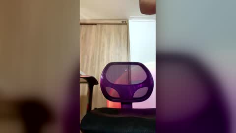 medellinmore online show from 02/08/26, 02:53