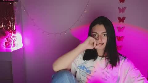 Dina online show from 03/07/25, 10:21