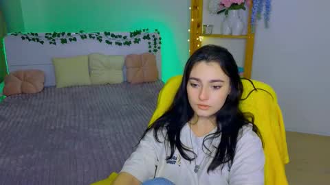 Dina online show from 10/09/25, 09:24