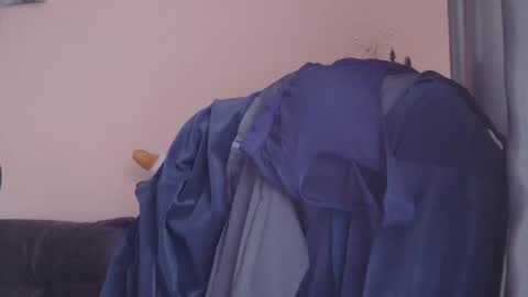 Oltereodora-lima online show from 12/23/25, 06:55