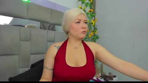 Snapshot of medusaowens chatting on 06/01/26, 01:02 MedusaOwens online show from 06/01/26, 01:02