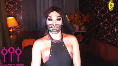 Snapshot of medusaprey chatting on 02/21/25, 04:26 THE QUEEN ALPHA   Queen Medusa Prey online show from 02/21/25, 04:26