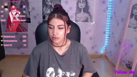 Snapshot of medussa_kat chatting on 02/19/25, 02:33 Katrina online show from 02/19/25, 02:33