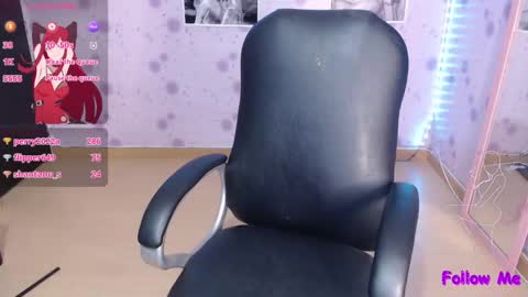 Snapshot of medussa_kat chatting on 02/25/25, 01:52 Katrina online show from 02/25/25, 01:52