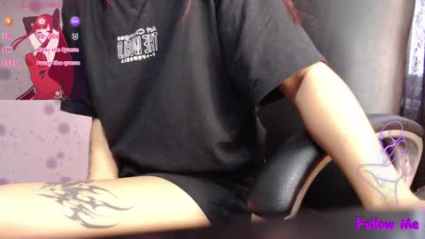 Snapshot of medussa_kat chatting on 03/07/25, 08:11 Katrina online show from 03/07/25, 08:11