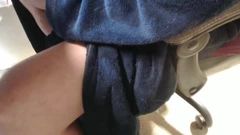 mee9090e900 online show from 09/24/25, 11:35