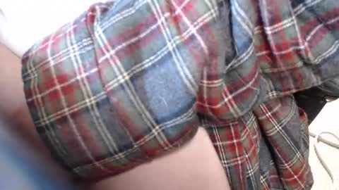 mee9090e900 online show from 02/17/26, 12:34