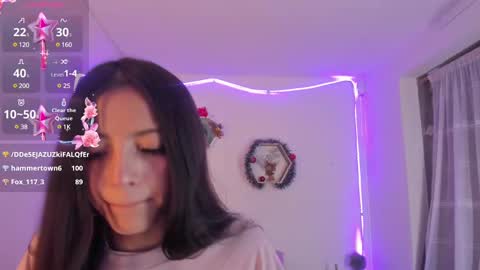 Snapshot of meelanny_ds chatting on 12/25/24, 07:24   online show from 12/25/24, 07:24