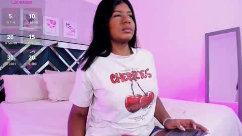 Melody online show from 11/28/25, 11:46