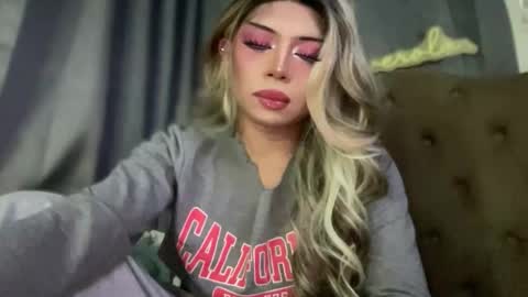 GODDESS OF ALL GODDESSES online show from 09/22/25, 04:58