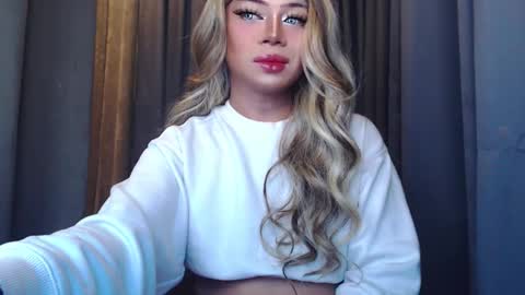 GODDESS OF ALL GODDESSES online show from 09/26/25, 01:26