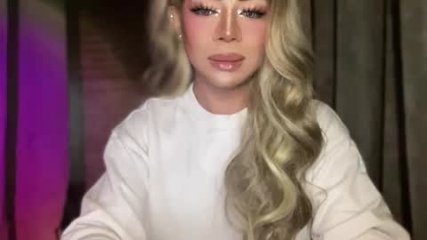 GODDESS OF ALL GODDESSES online show from 12/03/25, 04:38