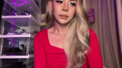 GODDESS OF ALL GODDESSES online show from 04/01/26, 01:41